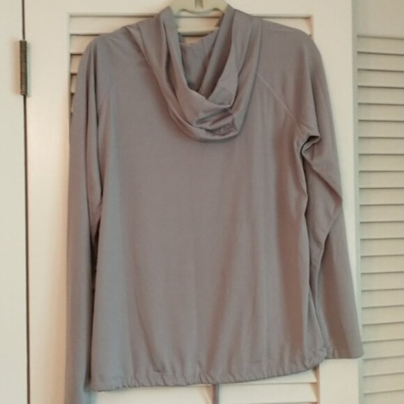 NWOT Running Under Armour Heatgear - Picture 3 of 7